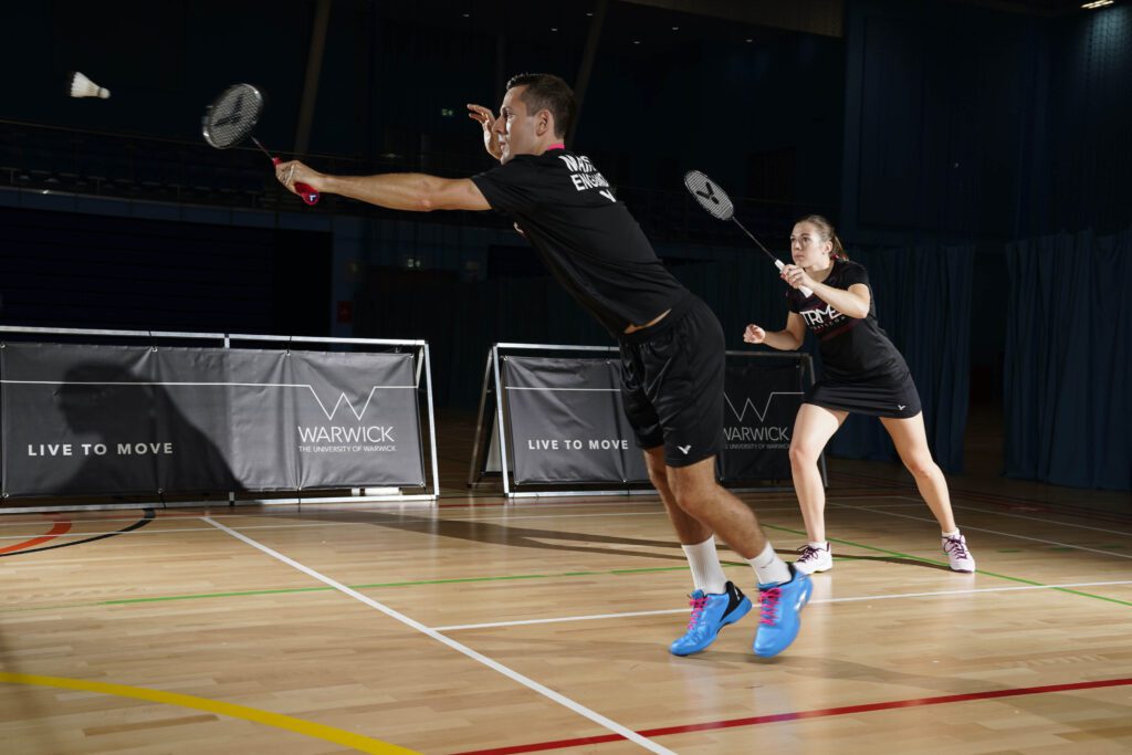 badminton doubles return of serve