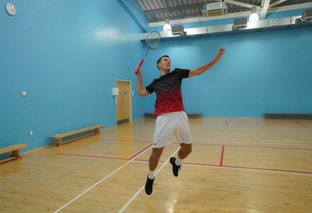 benefits of playing badminton essay